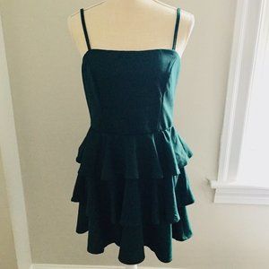 Anthropology Altar'd State Green Tier Ruffle Dress Keyhole Back Size Med